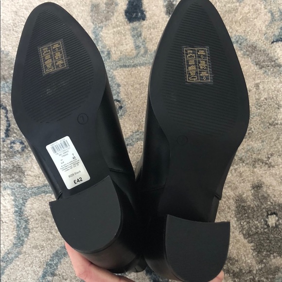 BRAND NEW black booties - Picture 2 of 3